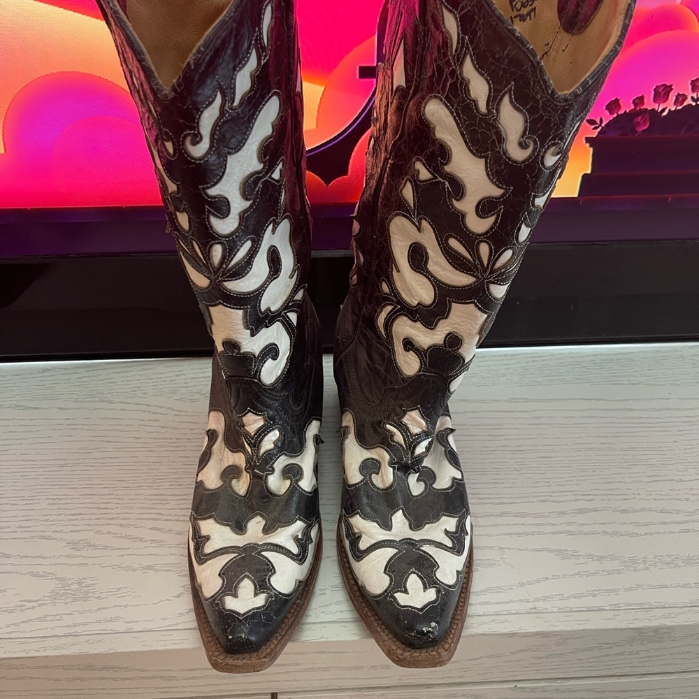 Corral Black and White Heeled Boots